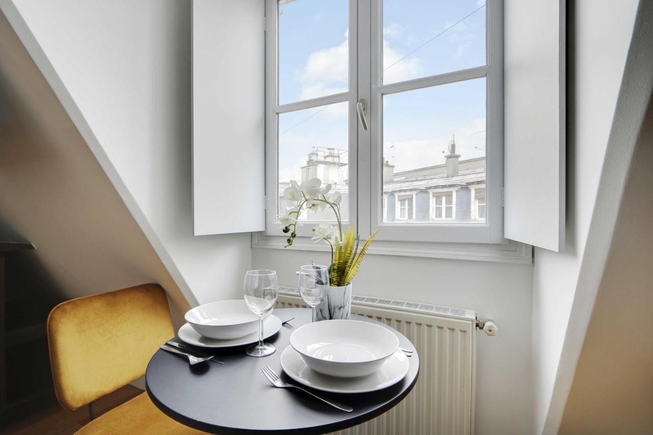 Superb Studio-2P- Arc De Triomphe Porte Maillot 51 Apartamento Paris Exterior foto